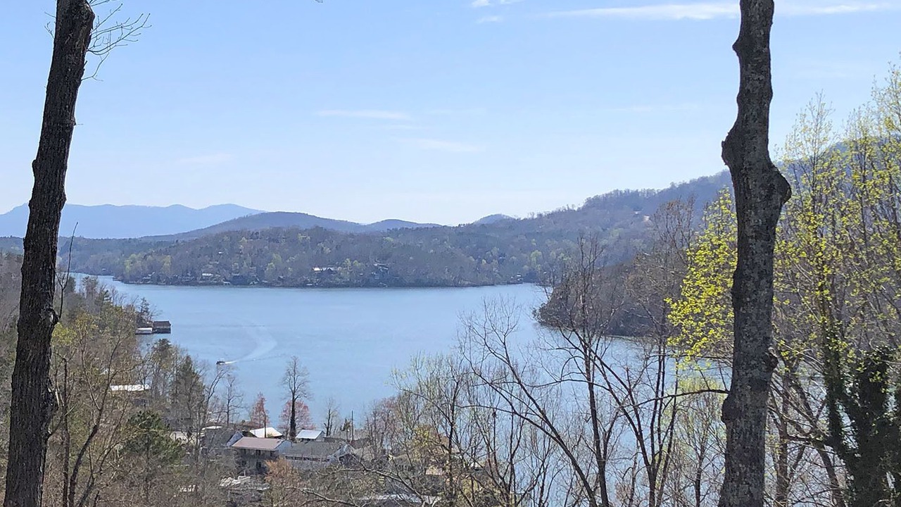 Photo of Outdoor in Lake Lure