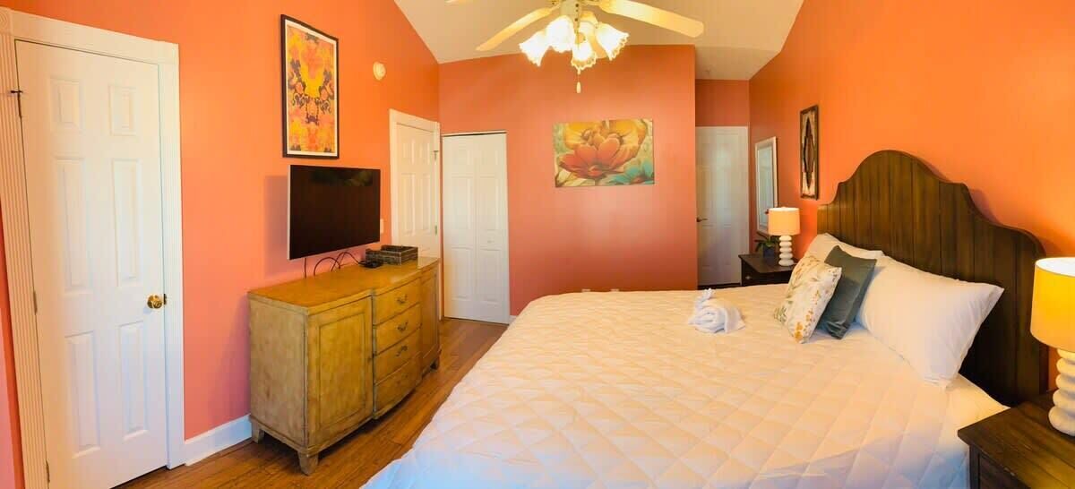 Photo of Bedroom in Central Myrtle Beach