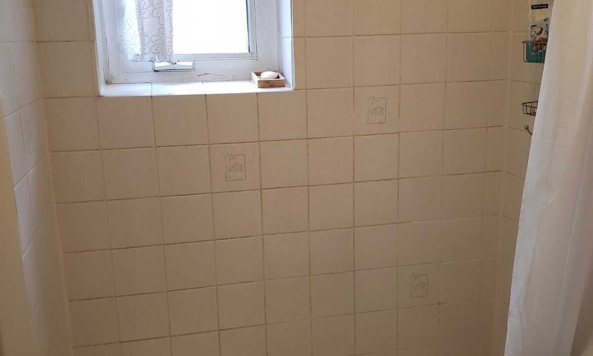 Photo of Bathroom in Cote-Des-Neiges—Notre-Dame-De-Grace