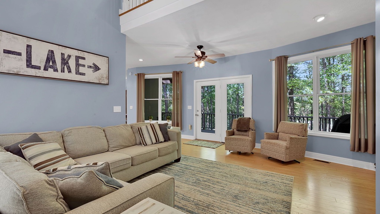 Photo of Livingroom in Westminster