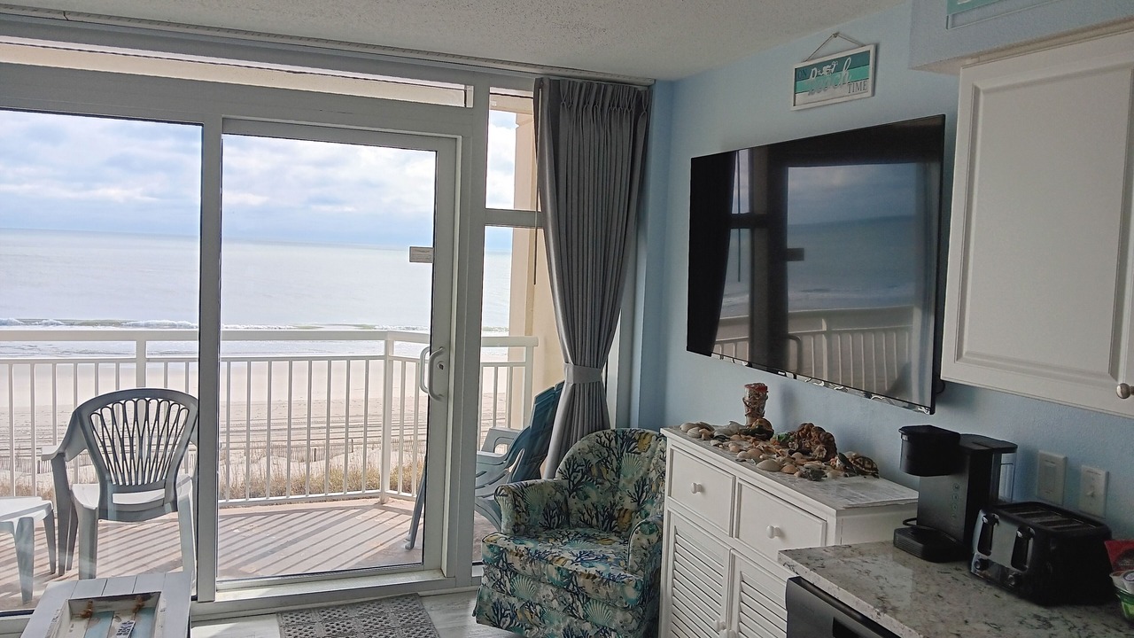 Photo of Livingroom in Myrtle Beach