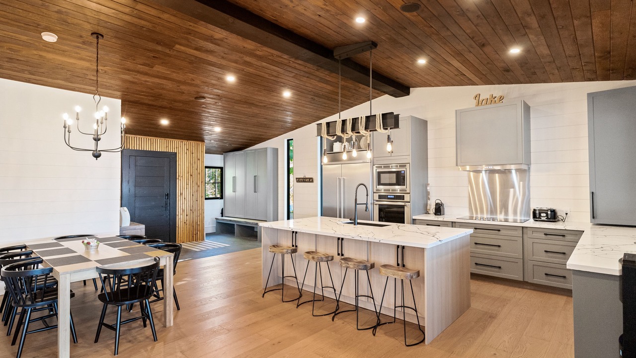 Photo of Kitchen in Gravenhurst