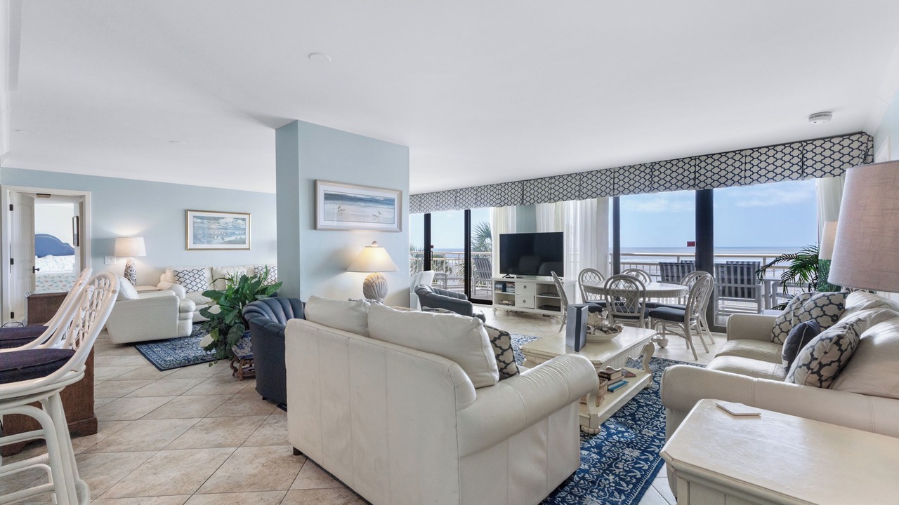 Photo of Livingroom in Briarcliffe Acres