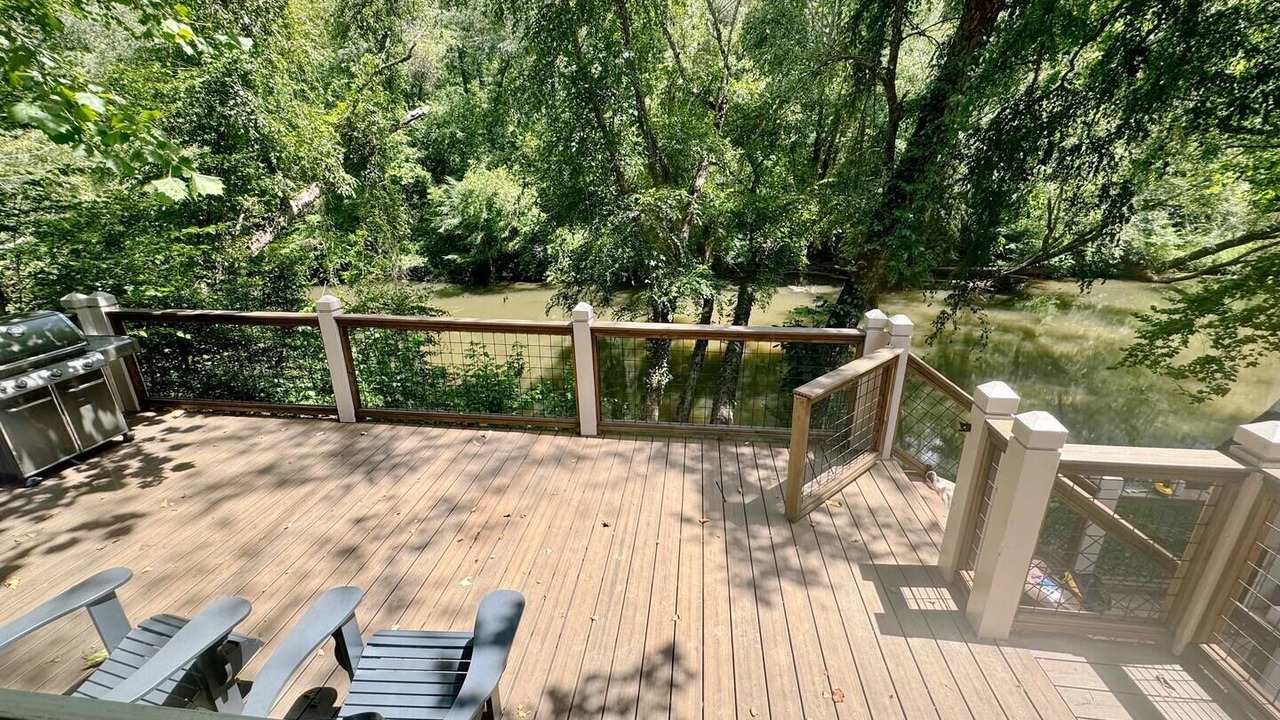 Photo of Patio Balcony in Dahlonega