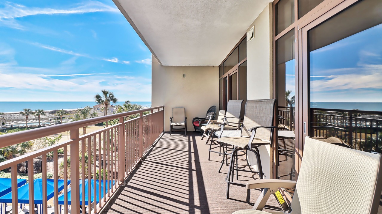 Photo of Patio Balcony in Windy Hill