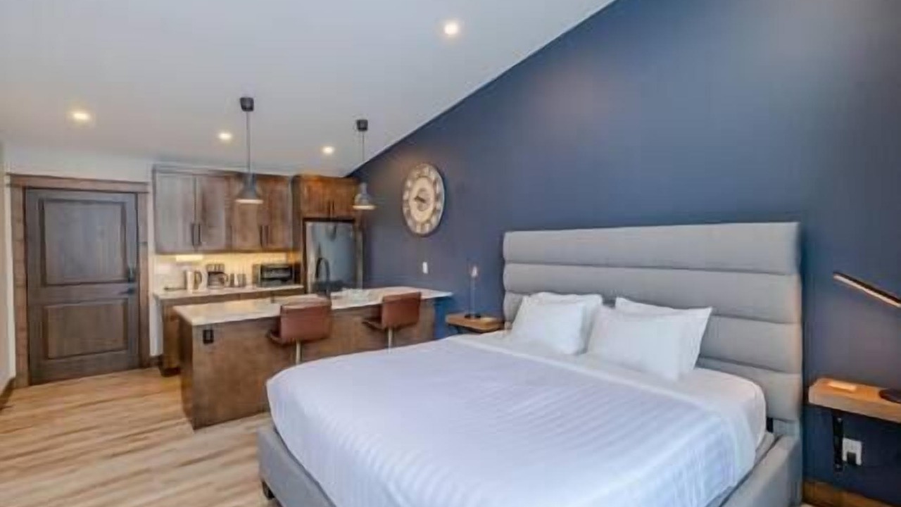 Photo of Bedroom in East Kootenay