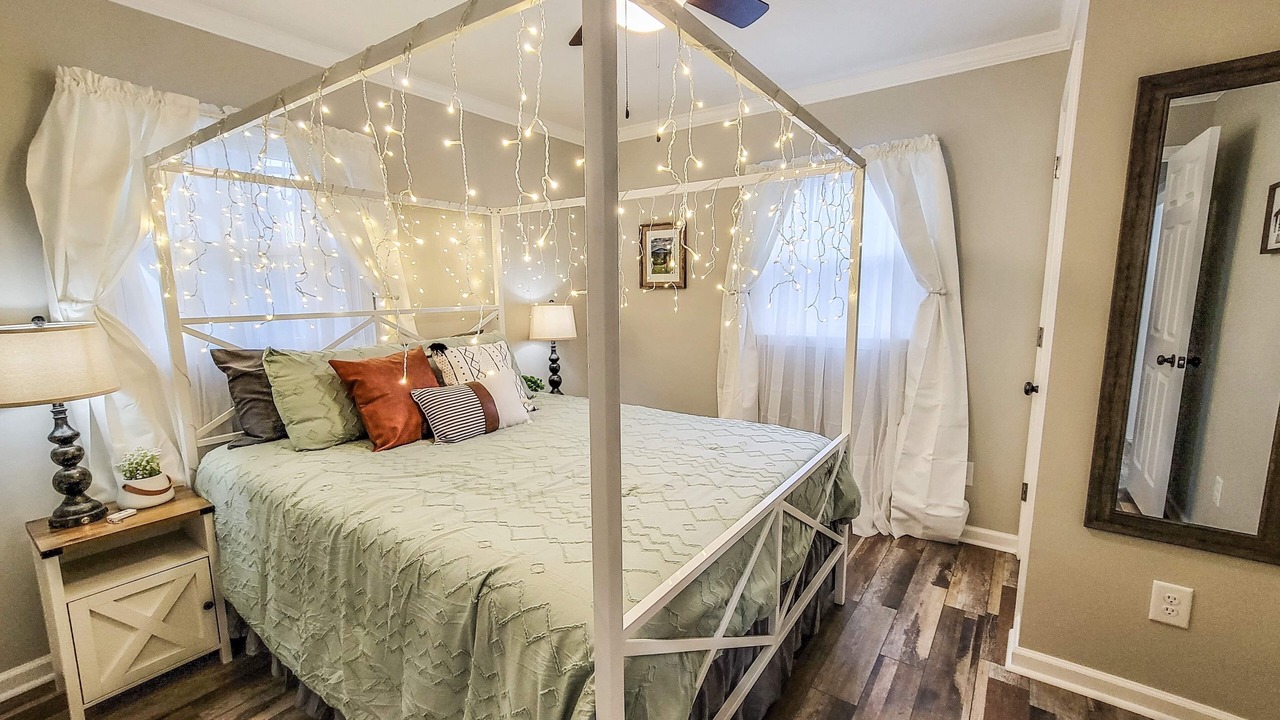 Photo of Bedroom in West Jefferson