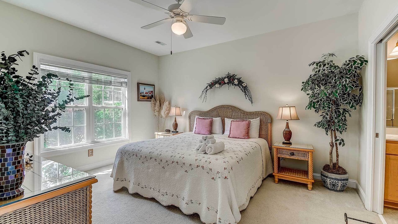 Photo of Bedroom in Sunset Beach