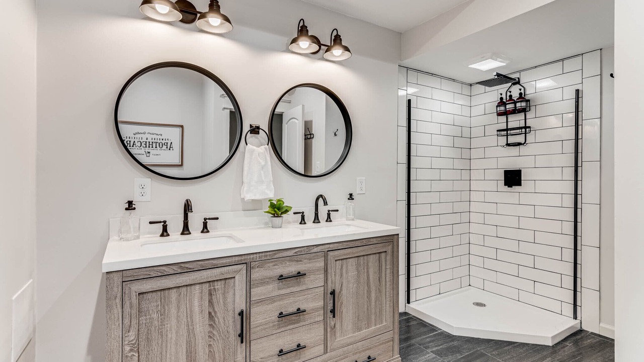Photo of Bathroom in Dahlonega
