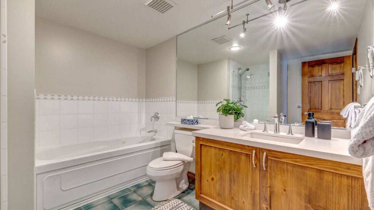 Photo of Bathroom in Blackcomb
