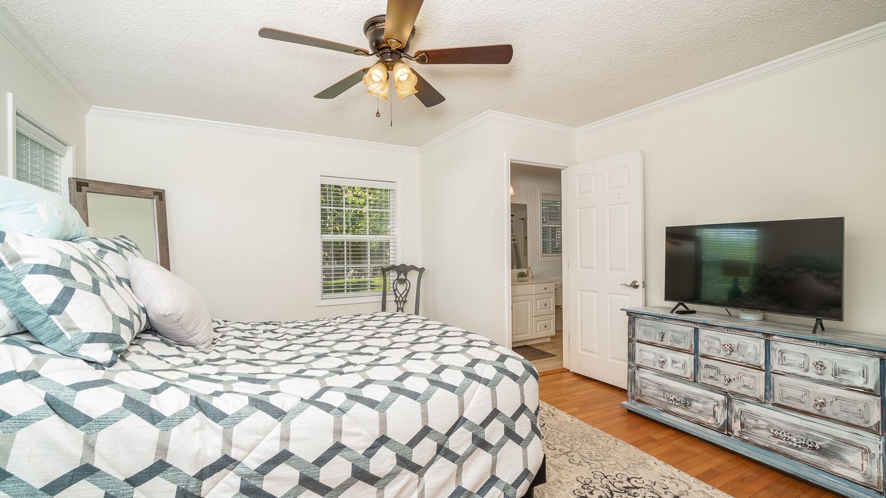 Photo of Bedroom in Morehead City