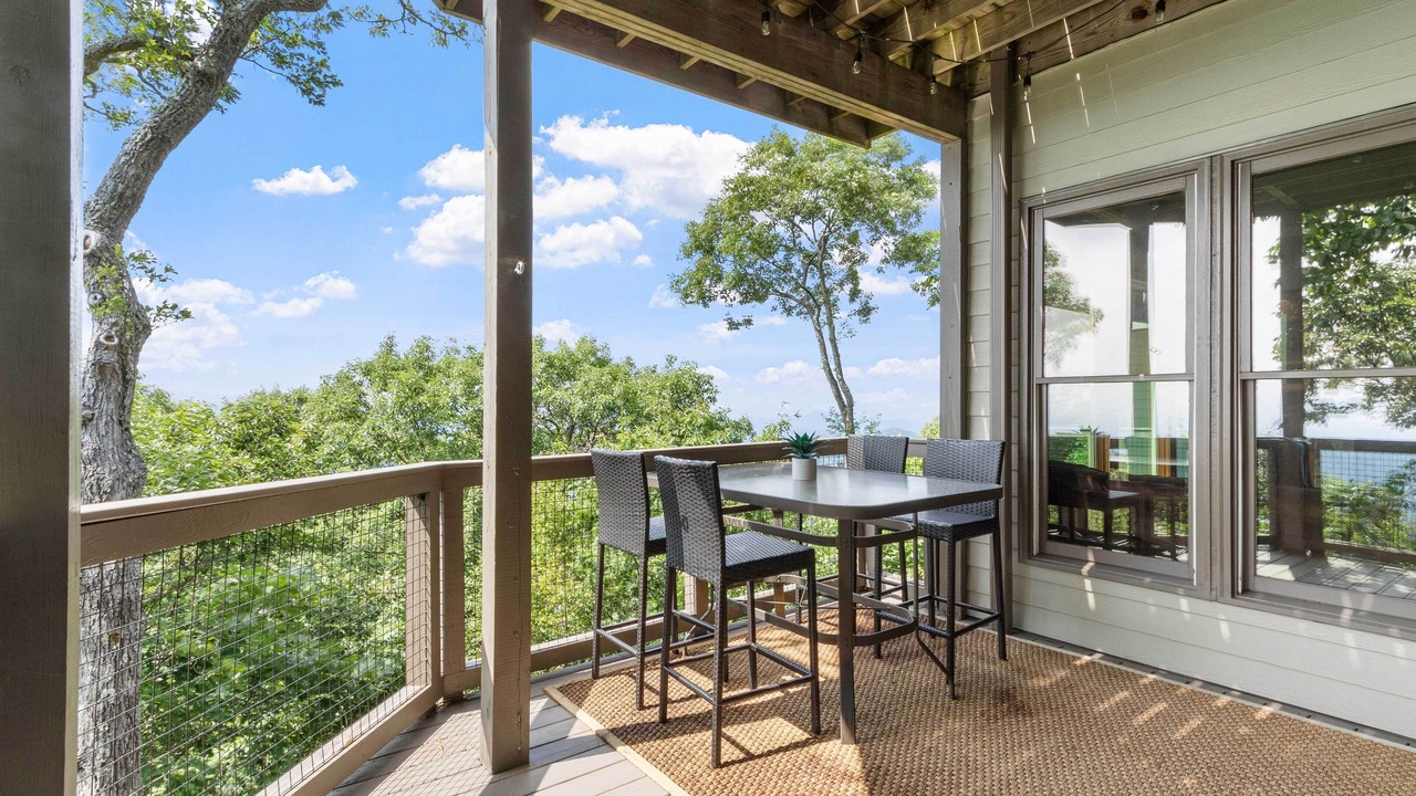 Photo of Patio Balcony in Mountain Air