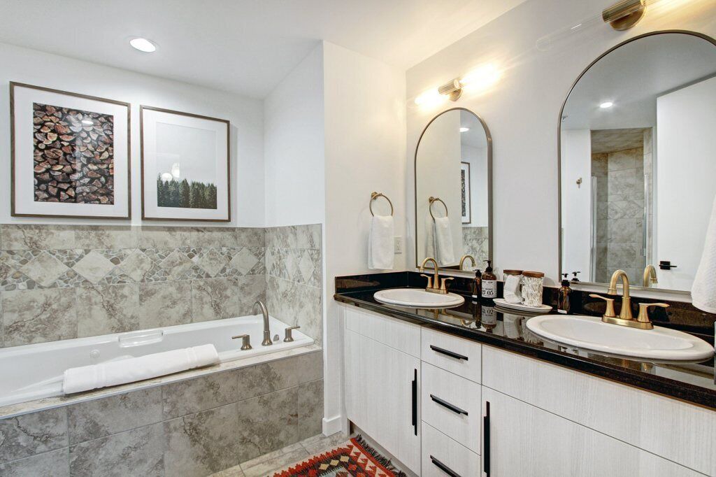 Photo of Bathroom in Town Centre