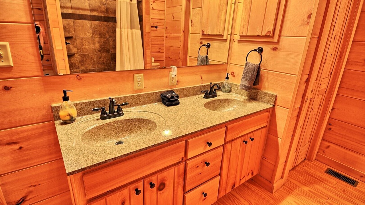 Photo of Bathroom in Creston