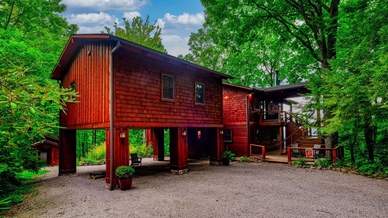 Photo of Others in Smoky Mountains