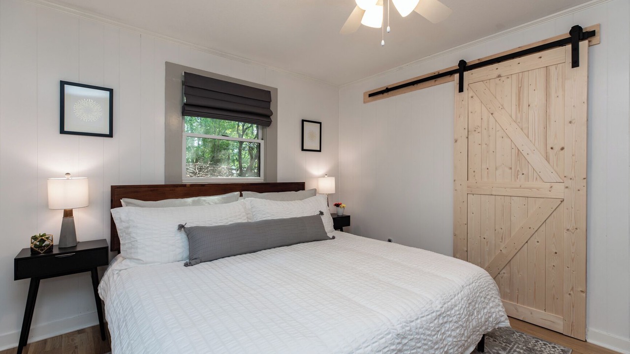 Photo of Bedroom in Deep Gap