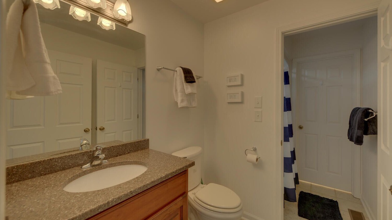 Photo of Bathroom in Lavonia