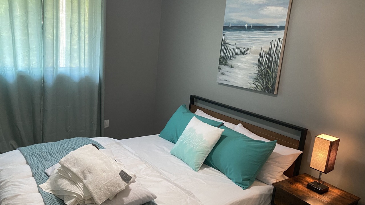 Photo of Bedroom in Clearview Township