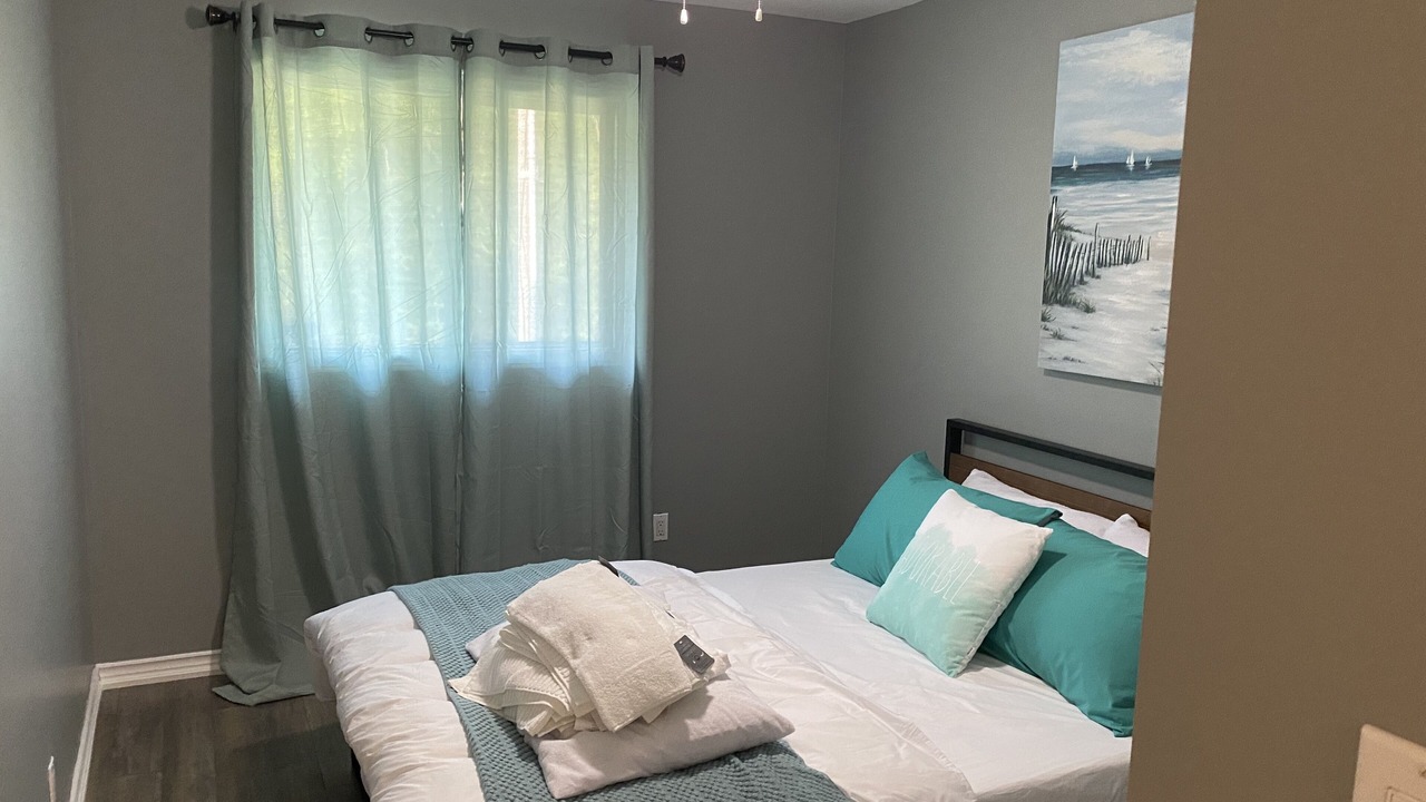 Photo of Bedroom in Clearview Township