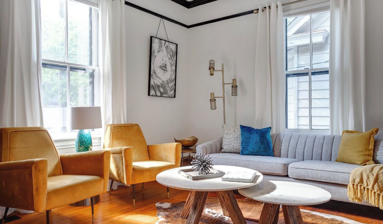 Photo of Livingroom in Downtown