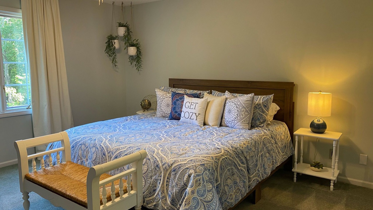 Photo of Bedroom in New London