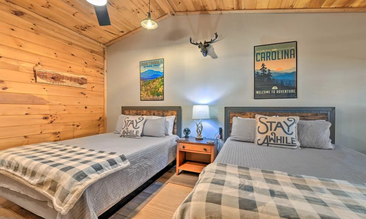 Photo of Bedroom in Bryson City