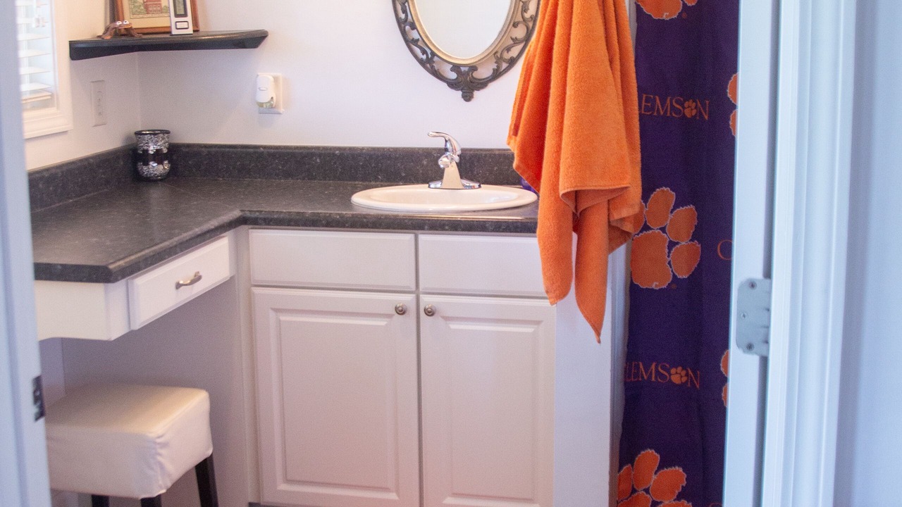 Photo of Bathroom in Central