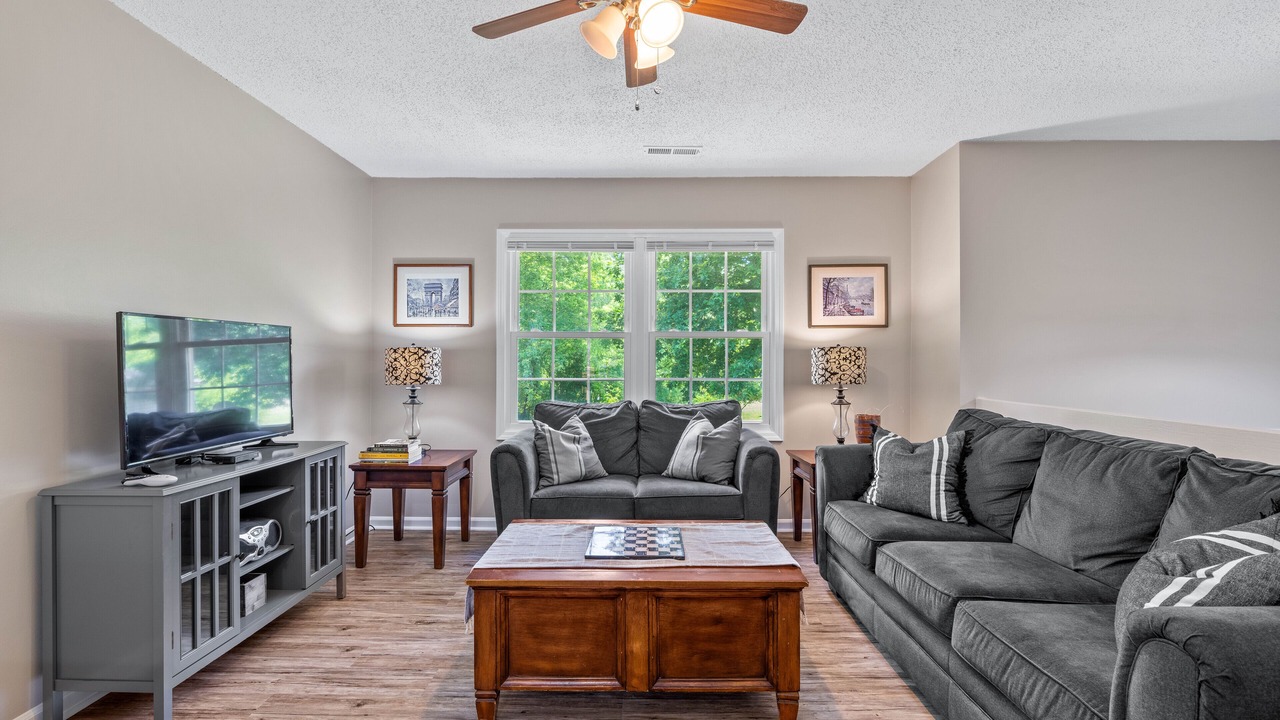 Photo of Bedroom in Arden