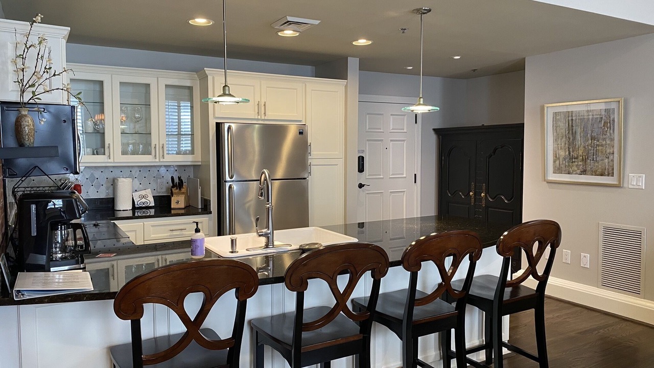 Photo of Kitchen in Greenville Downtown