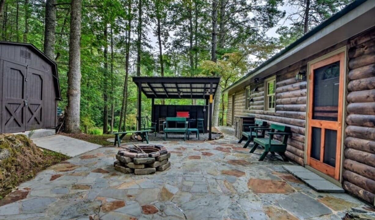 Photo of Outdoor in Hiawassee