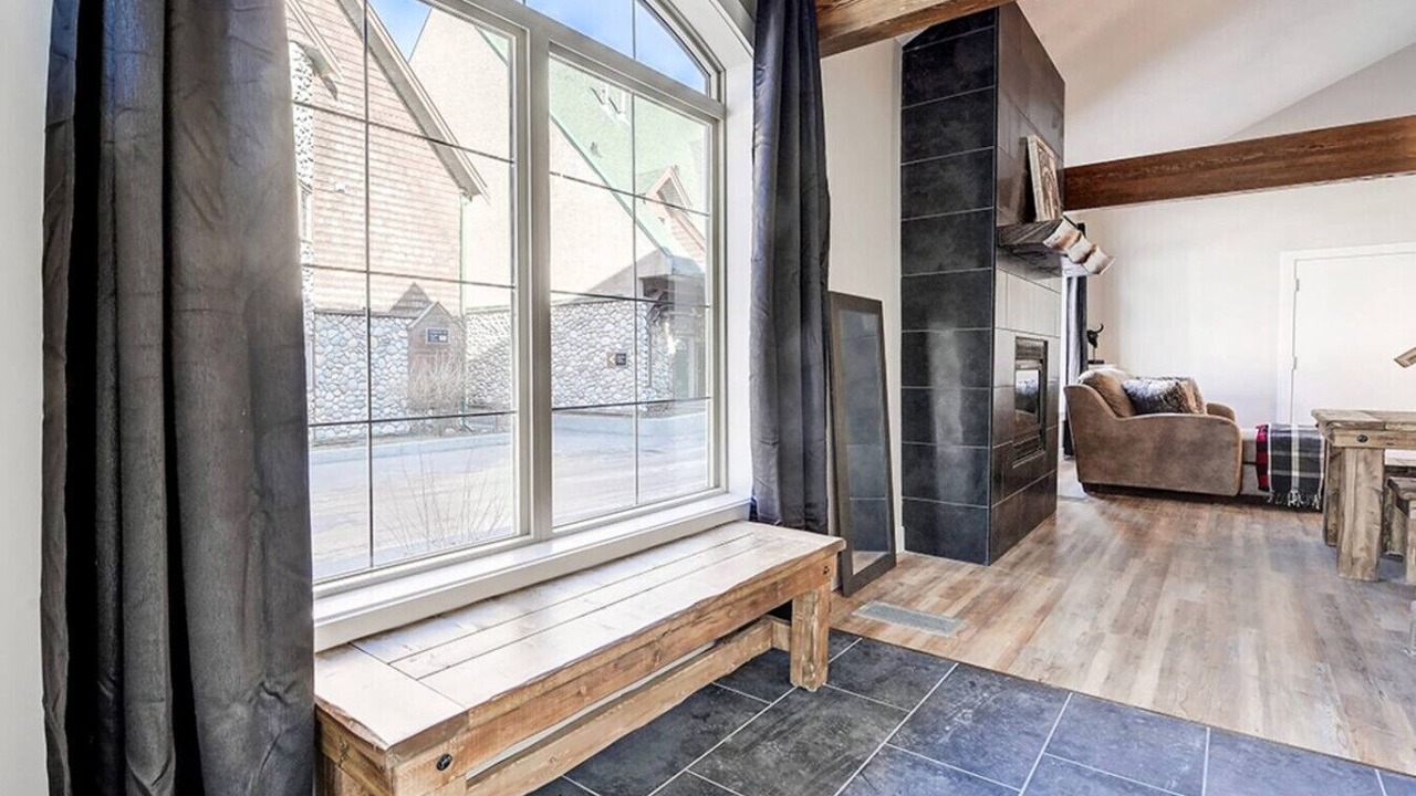 Photo of Livingroom in Canmore
