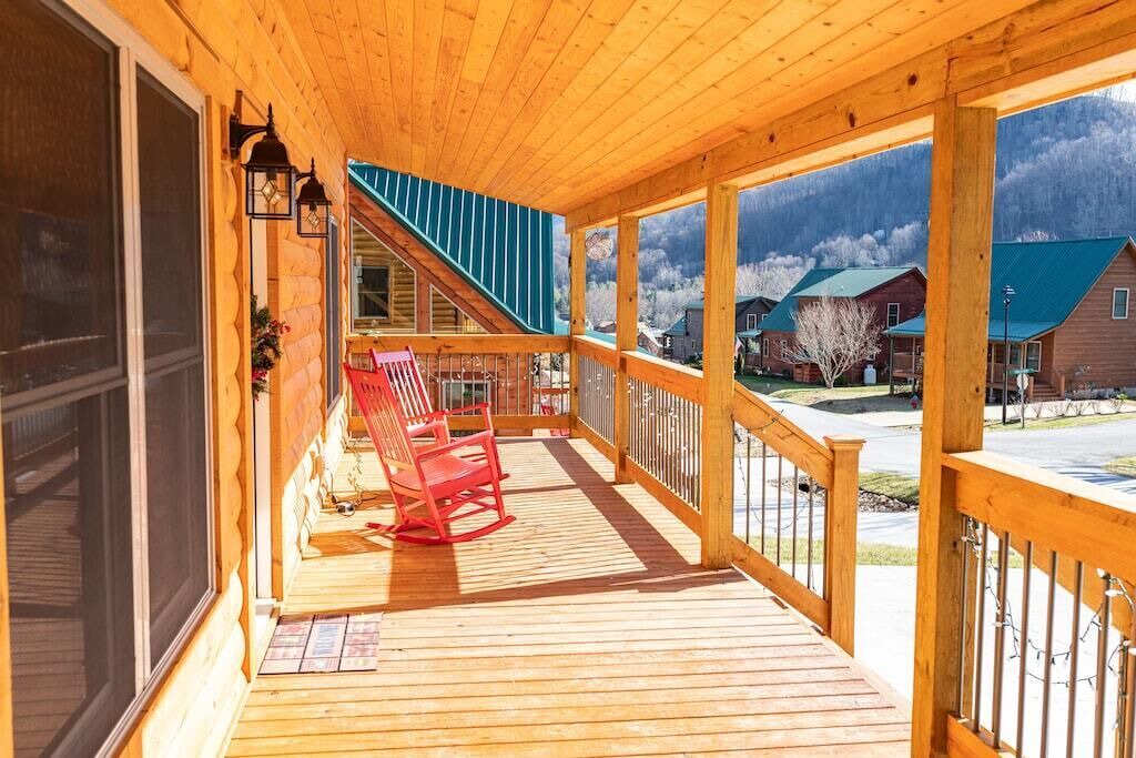 Photo of Patio Balcony in Maggie Valley