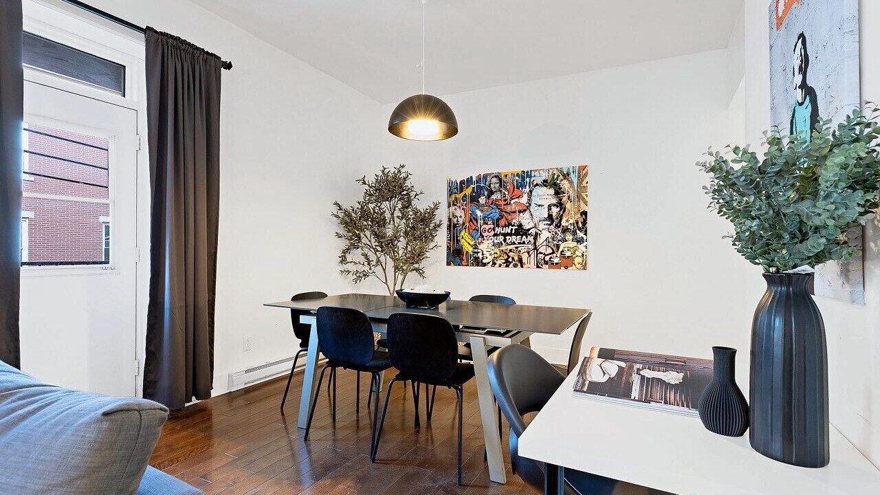 Photo of Bedroom in Plateau Mont Royal