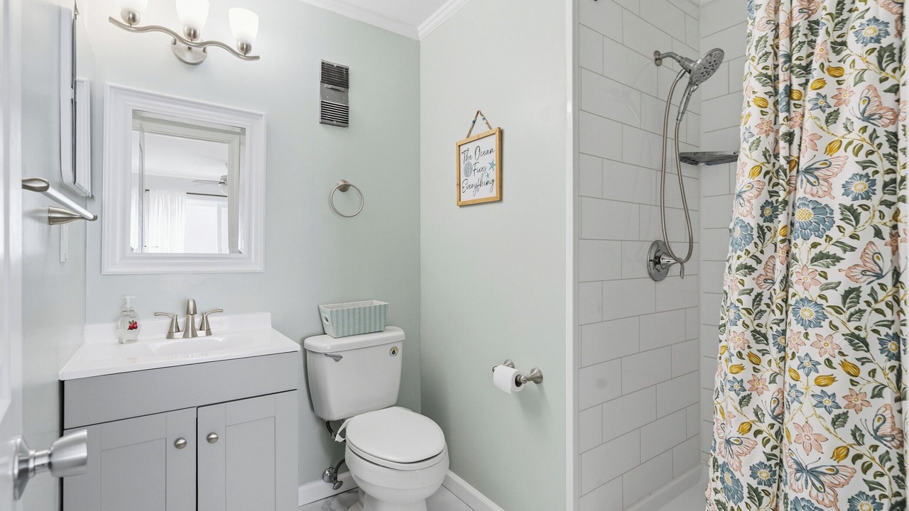 Photo of Bathroom in Windy Hill