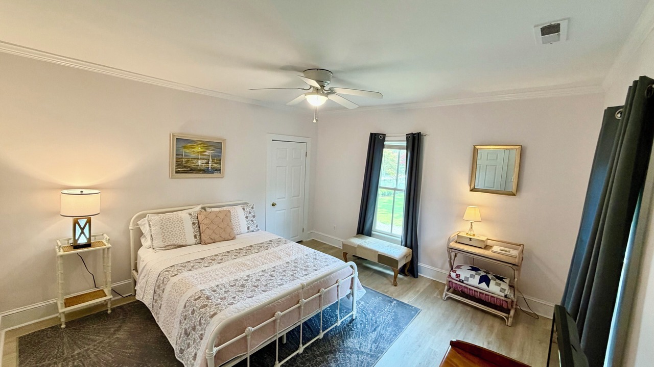 Photo of Bedroom in Washington