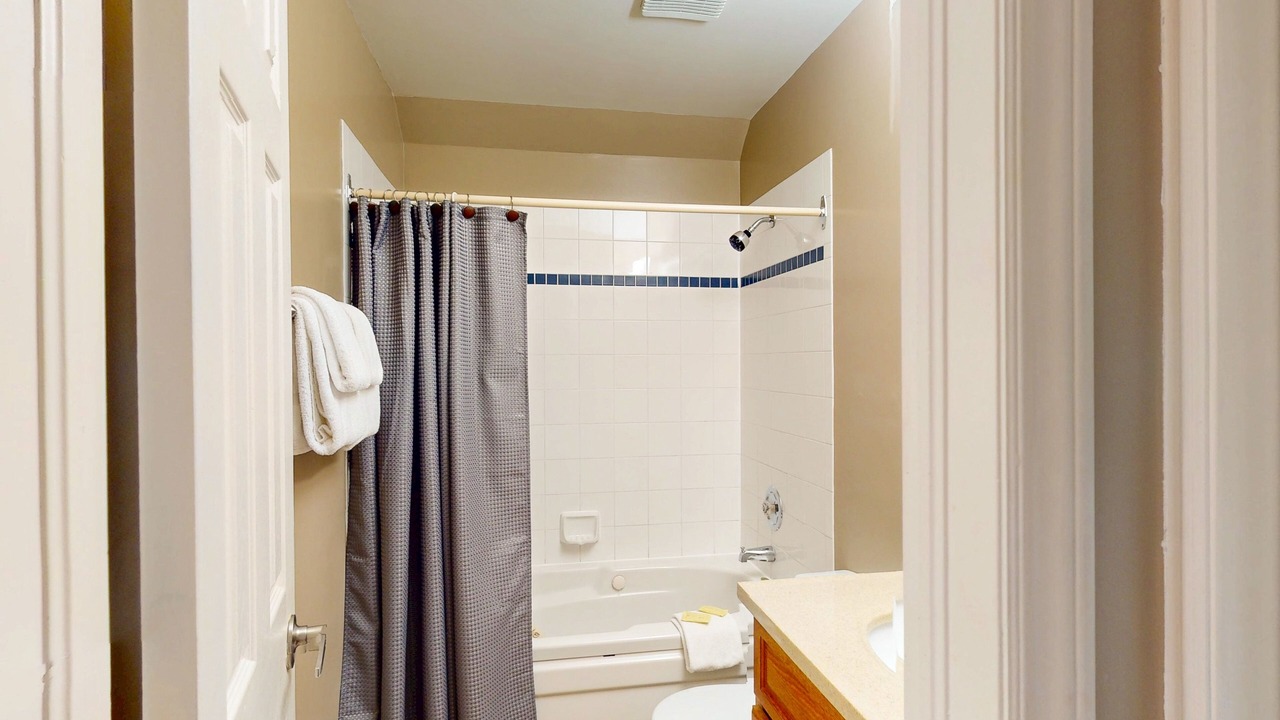 Photo of Bathroom in Craigleith