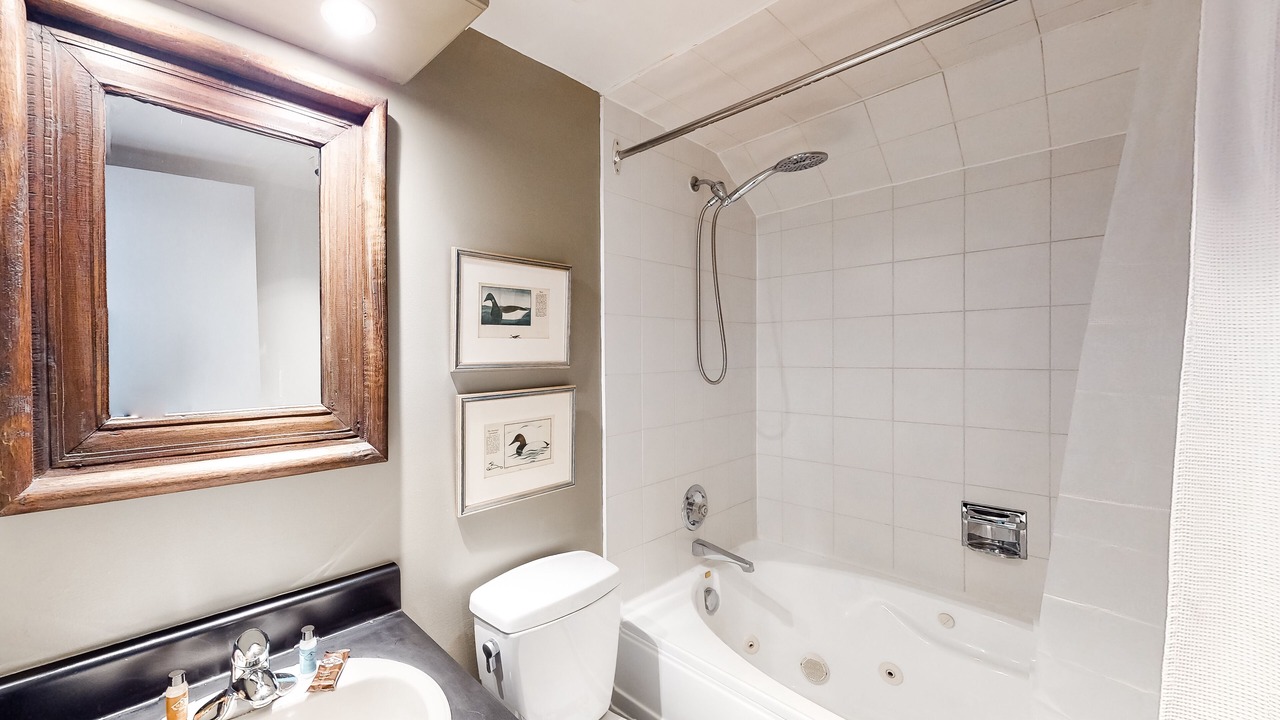 Photo of Bathroom in The Blue Mountains