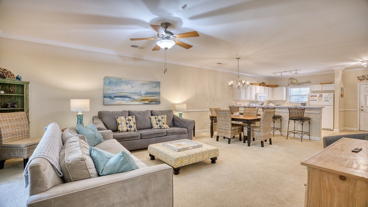 Photo of Livingroom in North Myrtle Beach