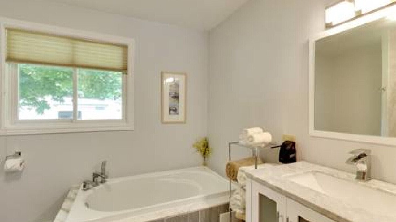 Photo of Bathroom in Cordova Mines