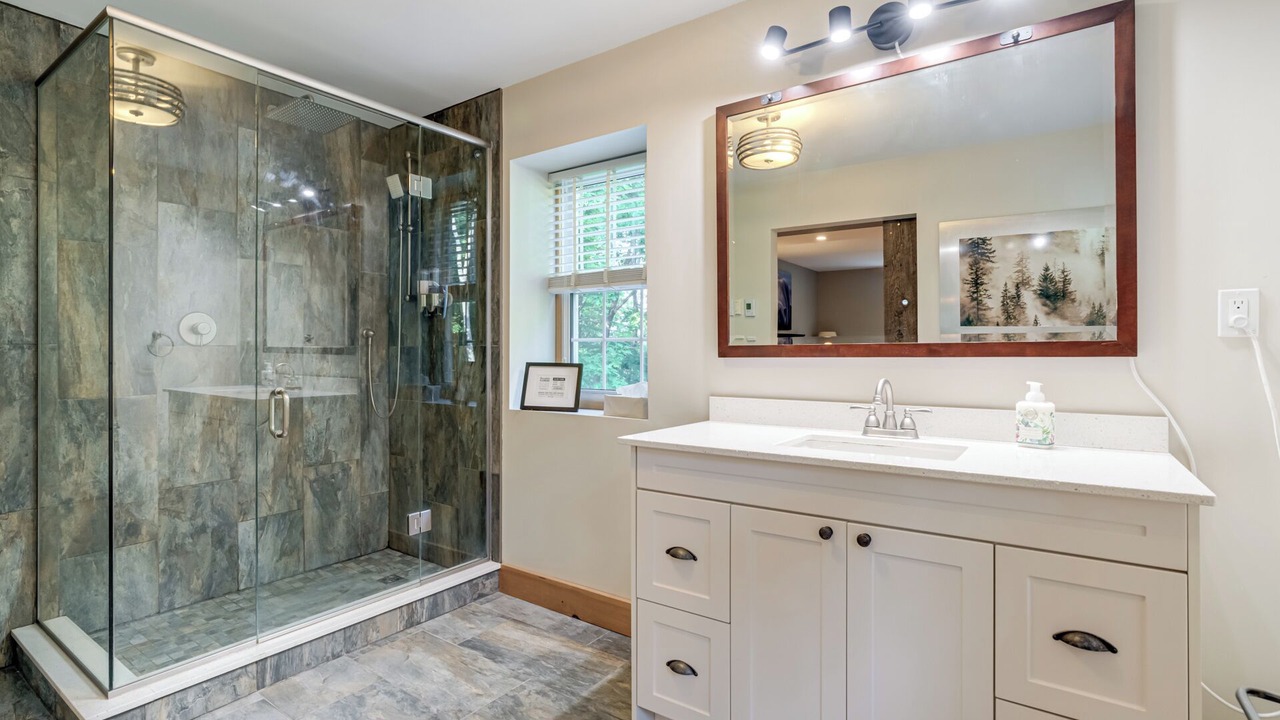 Photo of Bathroom in Parry Sound