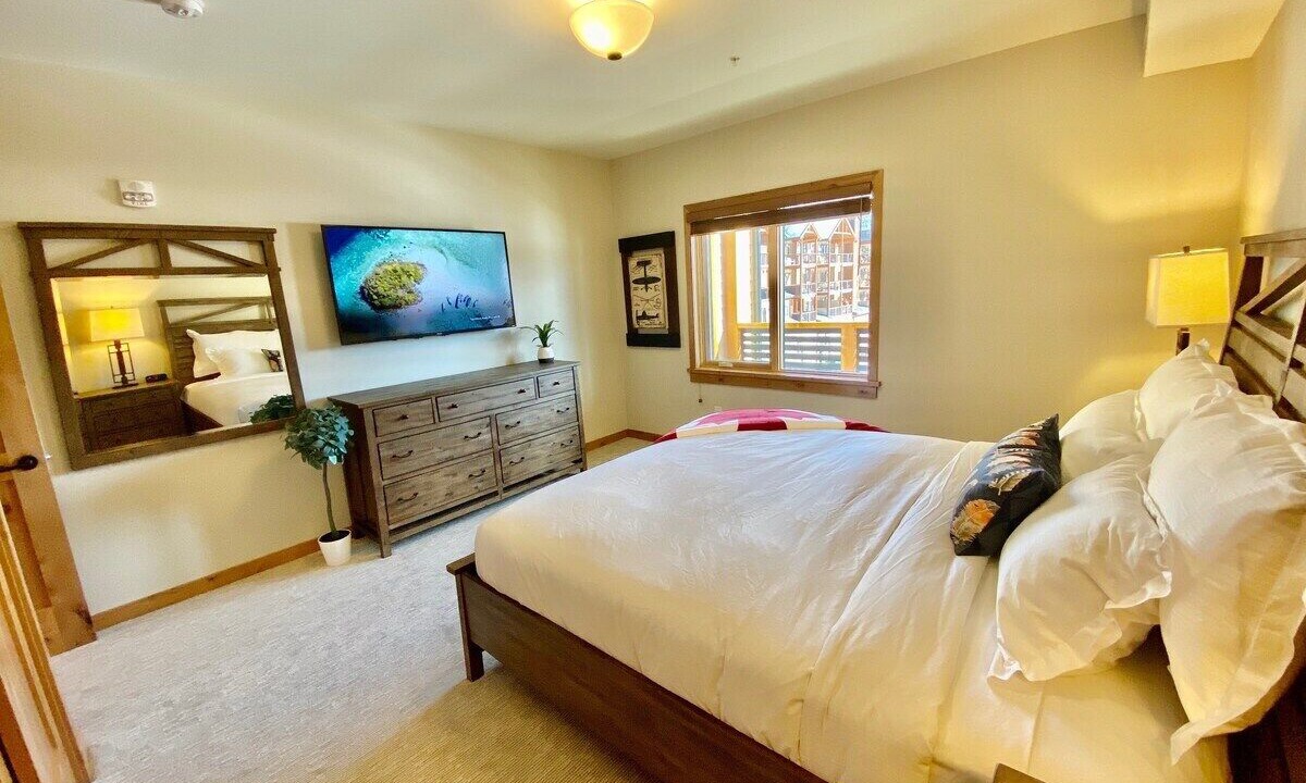 Photo of Bedroom in Canmore