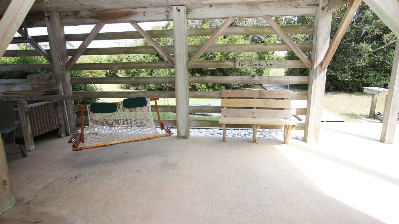 Photo of Patio Balcony in South Nags Head