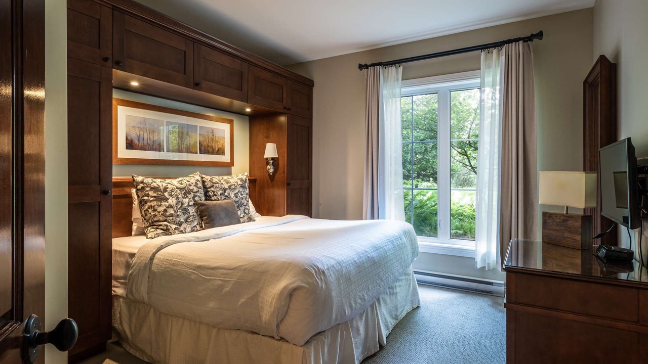 Photo of Bedroom in Mont-Tremblant