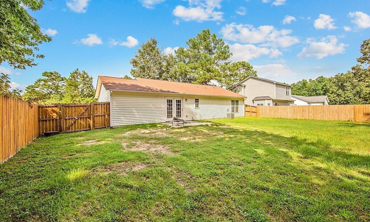 Photo of Outdoor in Fayetteville