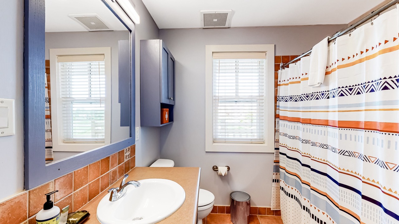 Photo of Bathroom in The Blue Mountains
