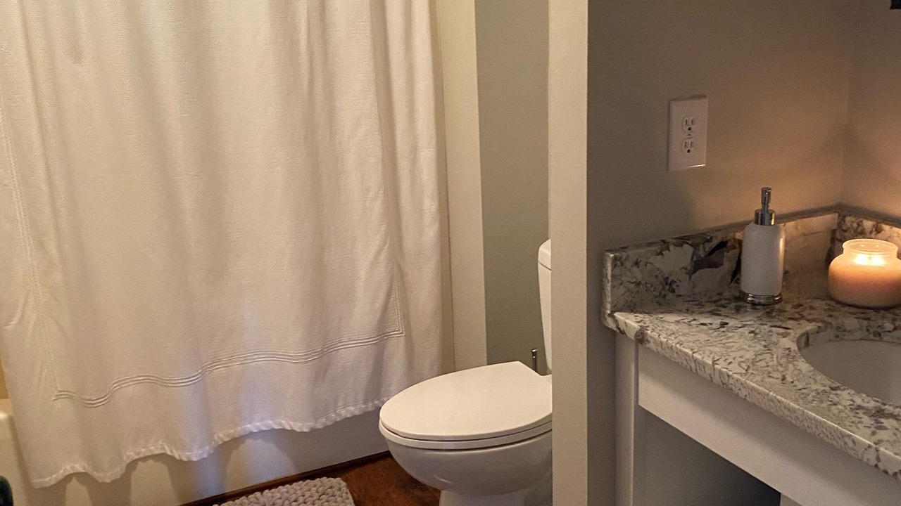 Photo of Bathroom in Quail Ridge