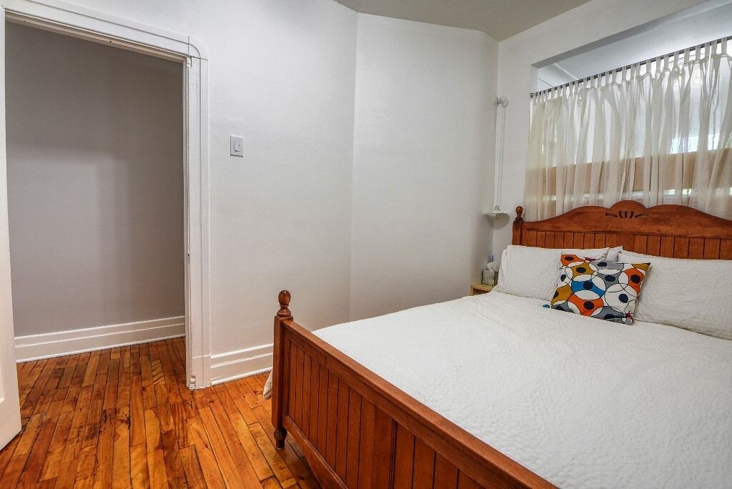 Photo of Bedroom in Plateau Mont Royal