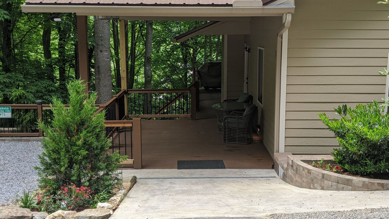 Photo of Outdoor in Waynesville