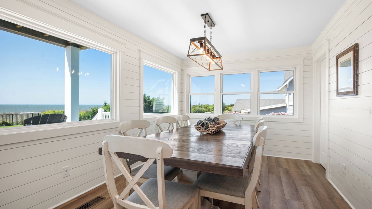 Photo of Bedroom in Caswell Beach