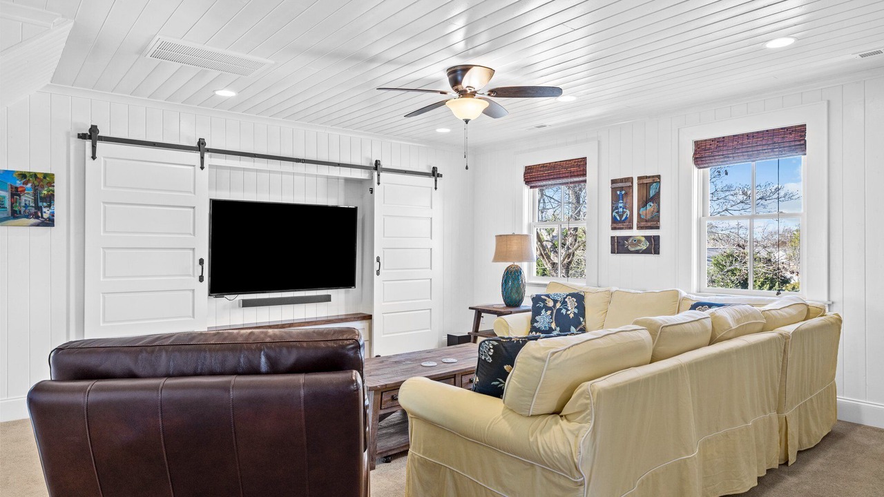 Photo of Livingroom in Swansboro
